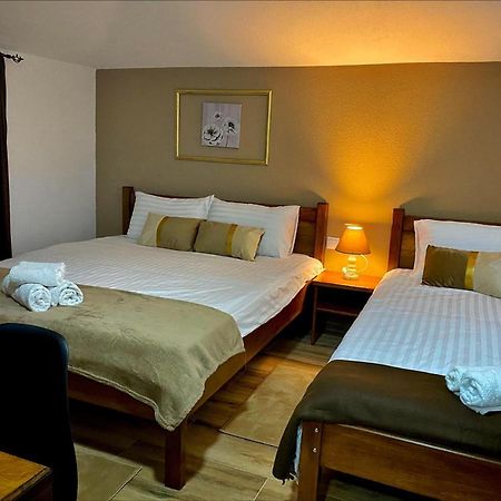 Clarina All Seasons Rooms & Apartments Крушево Экстерьер фото