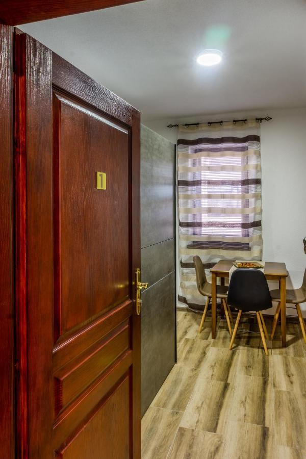 Clarina All Seasons Rooms & Apartments Крушево Экстерьер фото