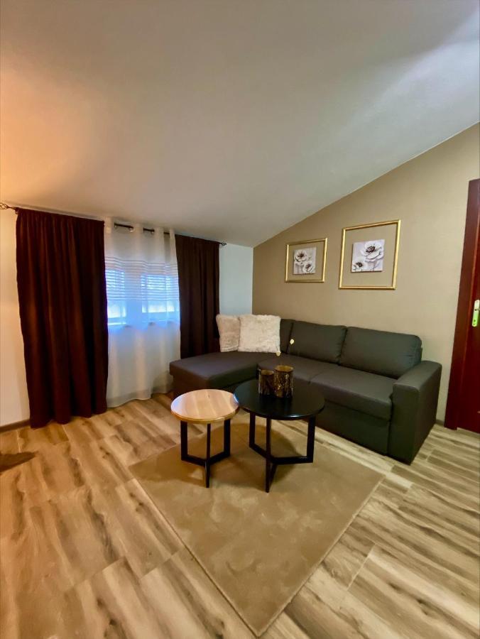 Clarina All Seasons Rooms & Apartments Крушево Экстерьер фото