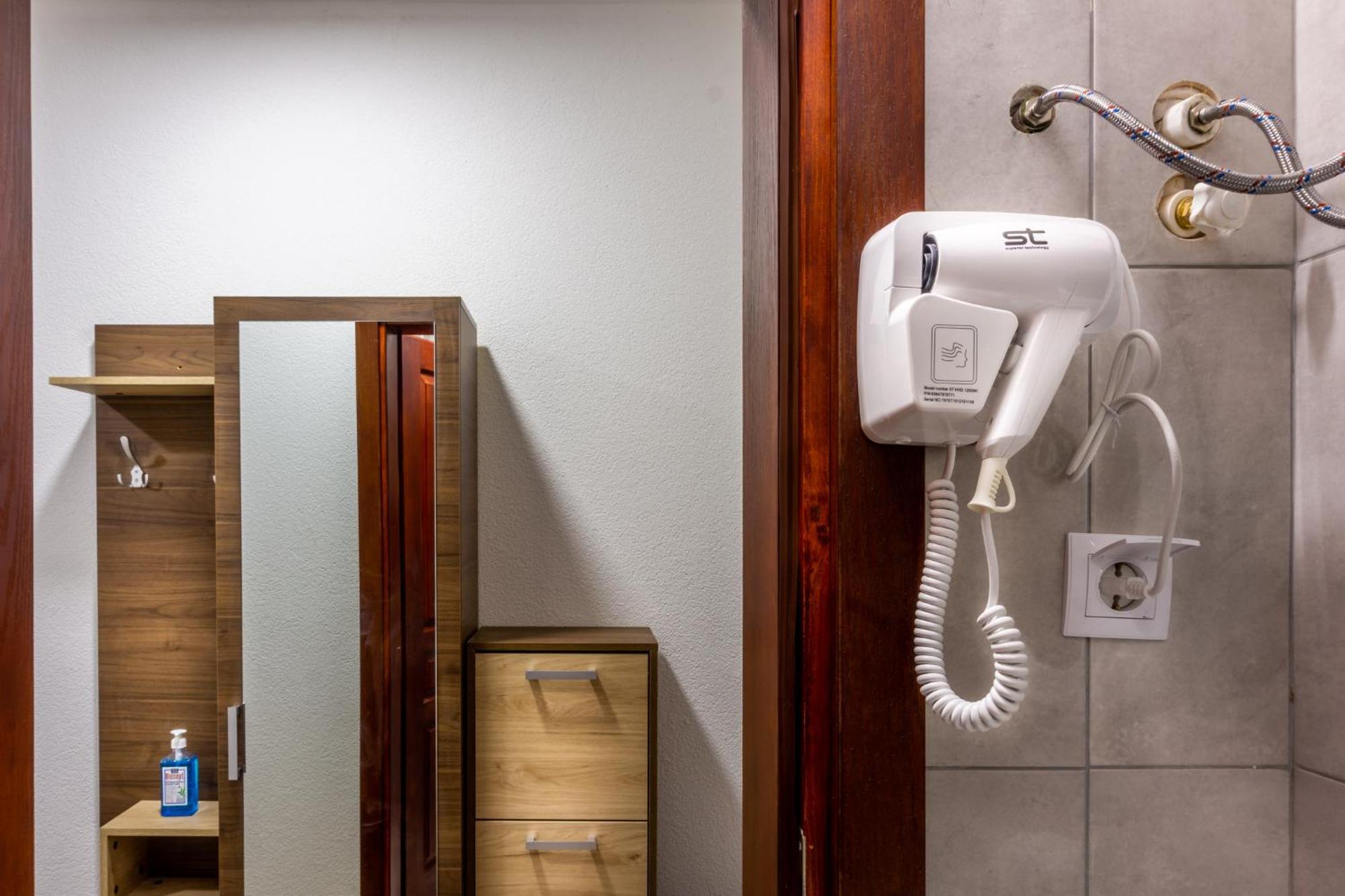 Clarina All Seasons Rooms & Apartments Крушево Номер фото
